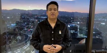 Cónsul de Colombia en México está denunciado por estafa en ese país