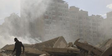 Israel ordena más evacuaciones en el sur de Líbano, incluida la ciudad de Nabatieh