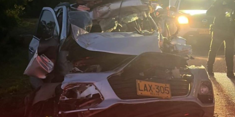 Muere conductor de camioneta tras chocar con motocarro en vía Palmar – Sabanalarga