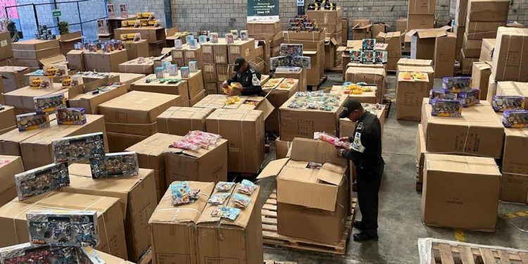 Aprehenden más de 44 mil juguetes de contrabando en Barranquilla