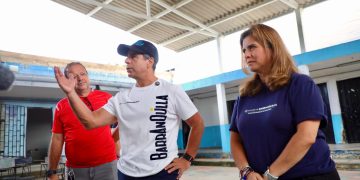 Alcalde Char inspeccionó obras en Instituciones Distritales