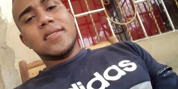 “Mi hijo era inocente, el ataque no iba contra él”: madre de víctima de masacre