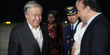 Secretario general de ONU llegó a Cali y se reunirá este martes con Petro, en el marco de la COP16
