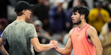Alcaraz vs Sinner: El futuro del tenis en la final del Six King Slam