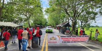Se levantó el paro minero después de cinco días de bloqueos