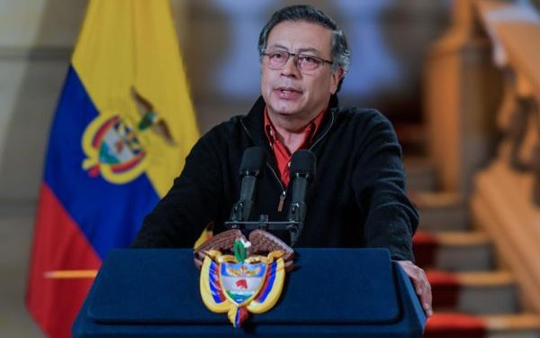 Presidente Petro pidió a Fiscalía investigar atentado contra líder social en Soledad