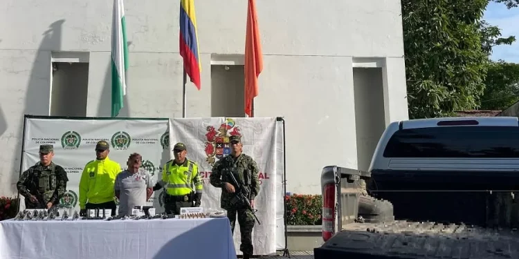 El Ejército Nacional incautó material de guerra en la vía nacional Apartadó- Mutatá