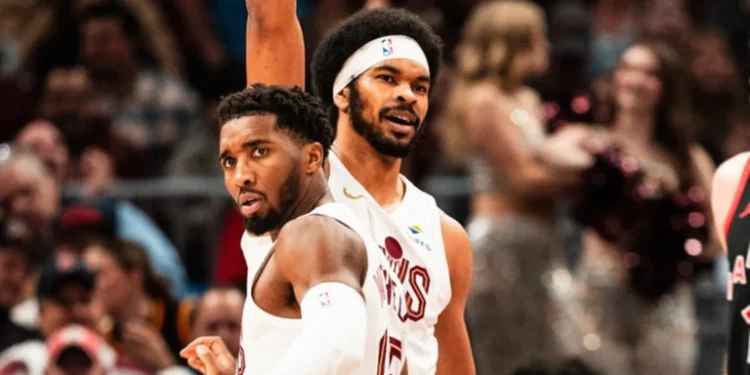 NBA: Cavs lideran el Este y Warriors el Oeste tras la jornada del 24 de noviembre 