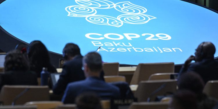 El Vaticano pide condonar la deuda de los países pobres por la crisis climática
