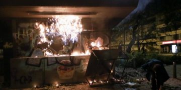 Condena por terrorismo a sujetos en el Sur de Bogotá por intentaron quemar vivos a 15 policías en CAI  La Aurora