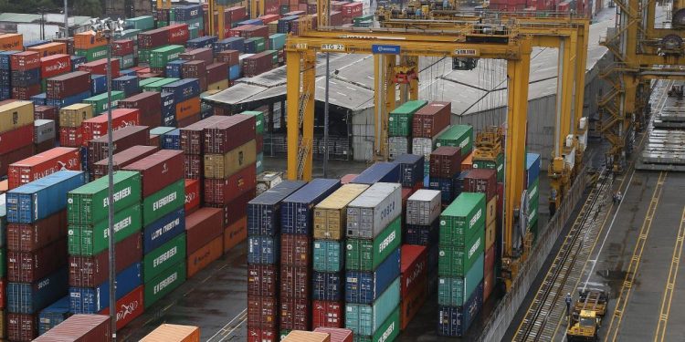 Economía colombiana creció un 2 % en el tercer trimestre de 2024