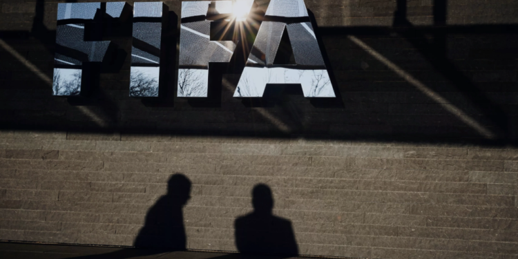 FIFA rinde homenaje a Pedro Sarmiento con emotiva carta