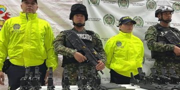 Ejército incautó 10 fusiles dirigidos al jefe del ‘Clan del Golfo’ tras incautación