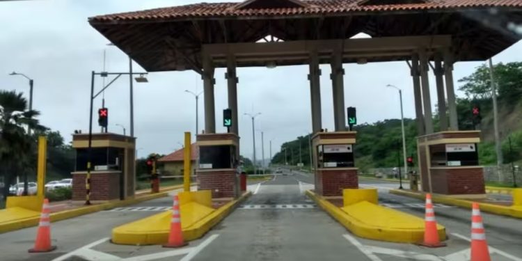 Comenzó en firme medida de suspensión del cobro en el peaje Papiros