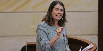 Senadora Paloma Valencia denuncia presunta manipulación de informes financieros en la Nueva EPS
