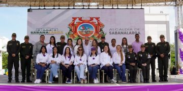 La Bancada Púrpura une a las autoridades, las familias y la comunidad en un compromiso por las mujeres del Atlántico
