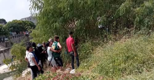 Encuentran sin vida el cuerpo de un hombnre en lote cerca a la urbanización Ríos de Agua Viva de Soledad