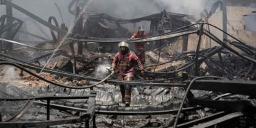 9 muertos, todos de una familia, tras incendio de vivienda en Caracas