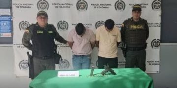 Capturan a dos hombres que portaban una pistola 9 mm en el barrio La Concepción
