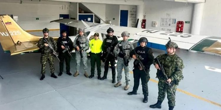 Incautan una aeronave y otros 140 bienes que pertenecerían al ELN