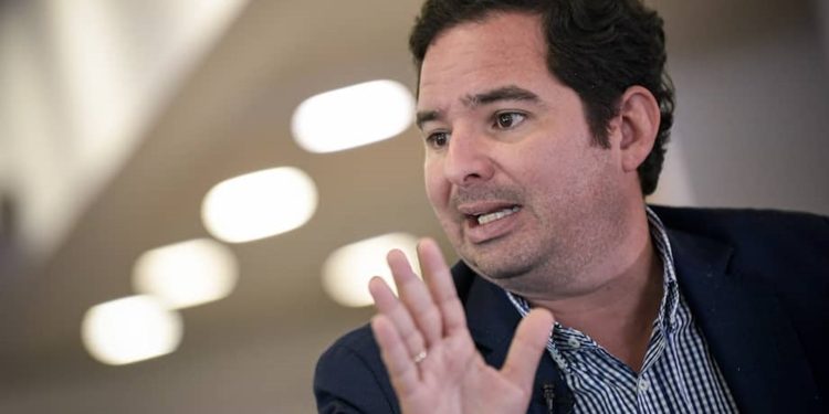 Senador Carlos Meisel reponde a crítica de Petro: “Su visita no trajo soluciones concretas para el Caribe”