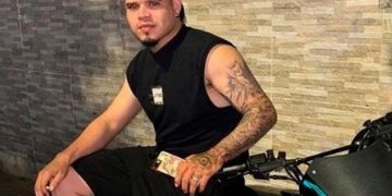 Dos jóvenes fueron asesinados mientras se desplazaban en una moto en Santa Marta