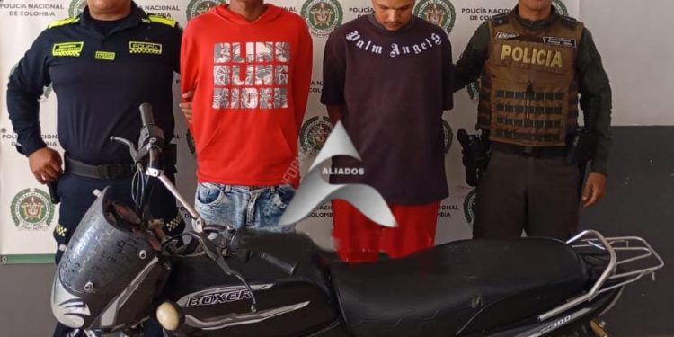 Capturados dos delincuentes por hurto y recuperación de motocicleta en Sabanalarga