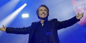 Raphael pasará hospitalizado en Navidad para la realización de pruebas médicas
