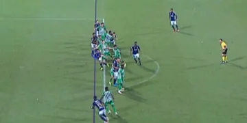 Polémica en el clásico Nacional-Millonarios: El VAR y un penalti generan controversia