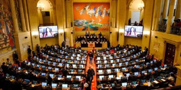 Capturan al asesor de un congresista por intento de soborno al subdirector de la Policía