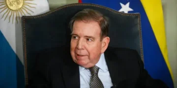Edmundo González asegura estar “muy cerca de Venezuela” y “listo para el ingreso seguro”