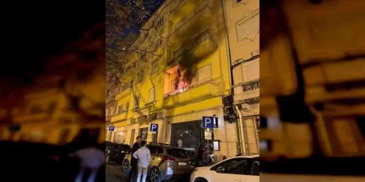 En Lisboa fue atacado con explosivos el consulado de Venezuela