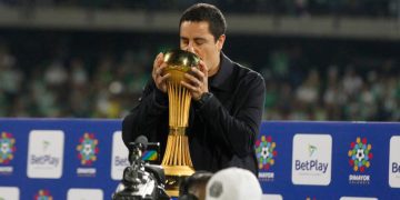 Efraín Juárez presenta su renuncia a Atlético Nacional