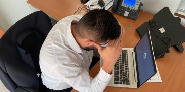 De regreso al trabajo… ¿se siente desmotivado o con la llamada “depresión postvacacional”?