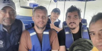 ELN dejó en libertad a intendente de la Policía y arquitecto secuestrados en Chocó
