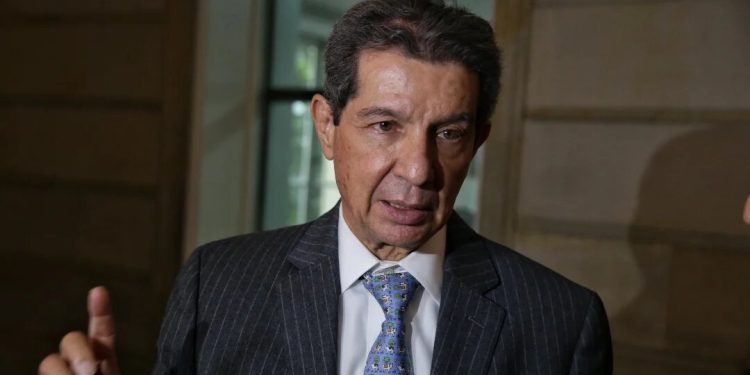 Lafaurie no asistirá a posible reunión entre gobierno y el ELN en Venezuela