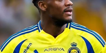 Jhon Jáder Durán, prioridad para Al-Nassr; PSG sigue atento a la situación