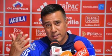 César Farías aclara la salida de Rafa Pérez y la situación de Bacca en Junior