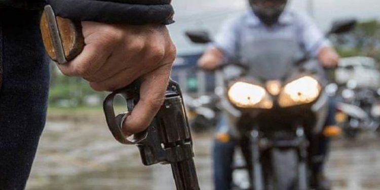 En atraco, asesinan a mototaxista en Villa Katanga