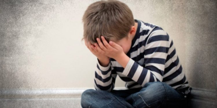 Procuraduría exige explicaciones por caso de niño fallecido presuntamente tras golpiza de su padrastro y supervivencia de su hermano