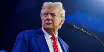 Trump planea retirar a Estados Unidos de la OMS tras su juramento como presidente