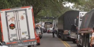 Transportadores de Santander anuncian bloqueos a partir del 6 de enero por incumplimiento de acuerdos con el Gobierno  ¿Otro paro camionero?