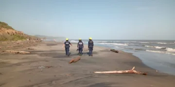 Desaparece bañista en Puerto Colombia tras fuertes vientos y oleaje en el Caribe