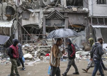 Israel y Hamás acuerdan alto al fuego en Gaza y liberación de rehenes