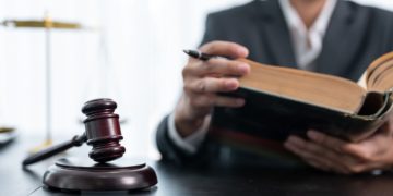 Por presunta extralimitación de funciones, a juicio disciplinario funcionario del Instituto Nacional de Salud