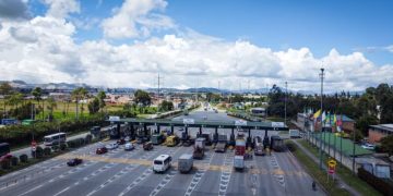 Ministra de Transporte anuncia congelamiento de incremento en ocho peajes durante seis meses