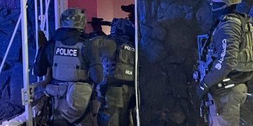 Detenidos cerca de 50 migrantes «muchos vinculados al Tren de Aragua» en Denver