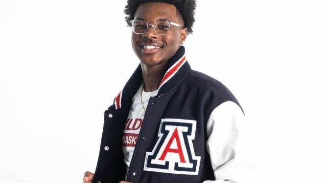 Bryce James, hijo de LeBron, se compromete con Arizona Wildcats
