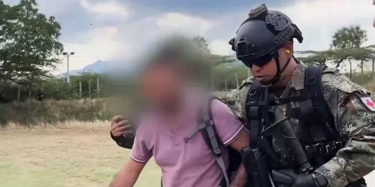 Luego de los enfrentamientos entre Grupos Armados Organizados, 14 sujetos se entregan voluntariamente a tropas y un menor se desvincula en Norte de Santander