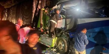 Tres muertos y más de 26 heridos en accidente de tránsito en Guachaca